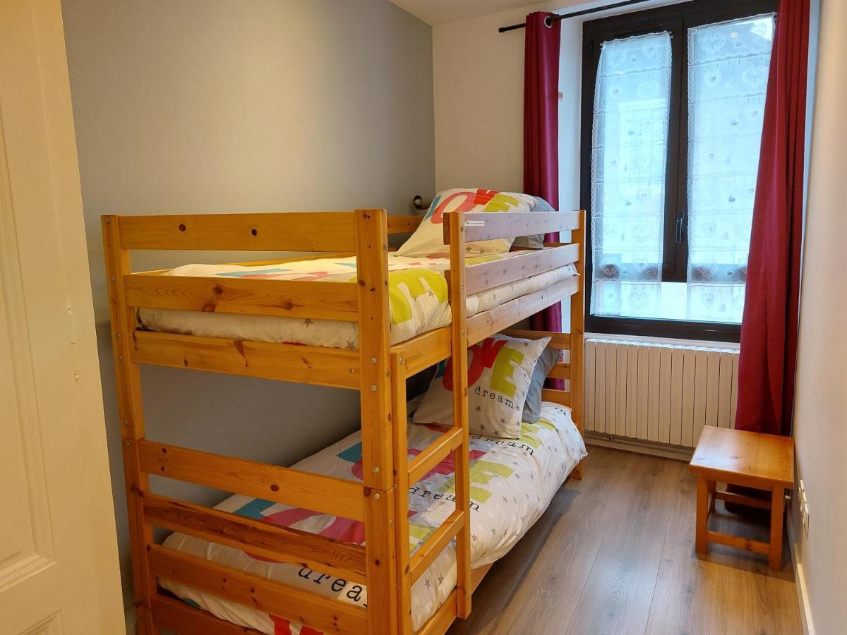 Logement Tout Confort Au Coeur De La Haute-Savoie - Le Barycentre La Roche-sur-Foron Exterior photo